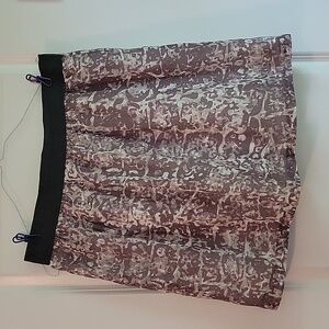 Loft size L purple print skirt